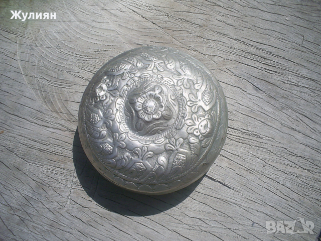 СТАРА ВЪЗРОЖДЕНСКА КУТИЙКА, снимка 2 - Антикварни и старинни предмети - 36555823