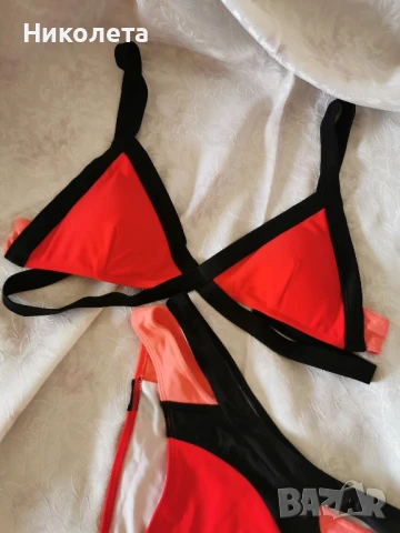 Горнище на бански в червено, снимка 6 - Бански костюми - 50687210