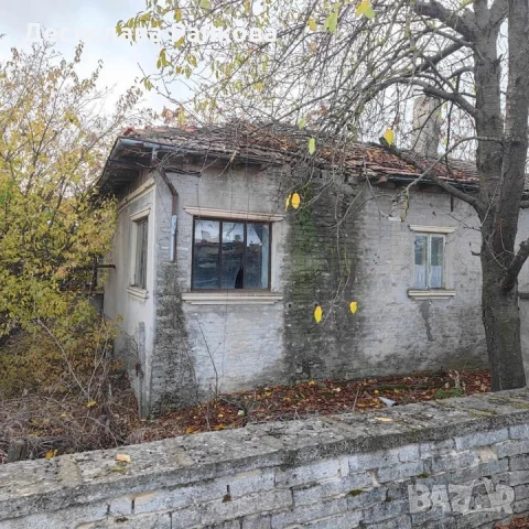 Къща за продажба в Балчик, кв. Левски, снимка 1