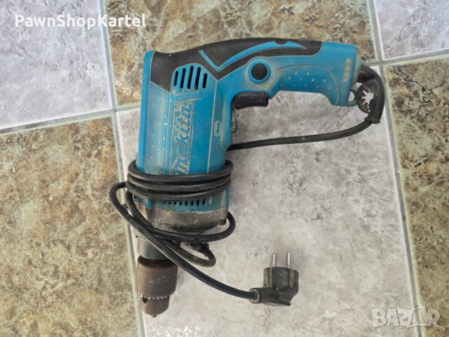 Продавам  ударна бормашина Makita HP1640