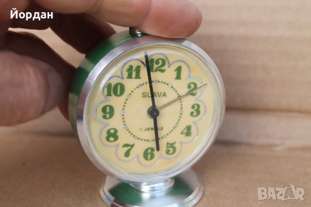 СССР будилник ''Слава'', снимка 2 - Антикварни и старинни предмети - 52468962