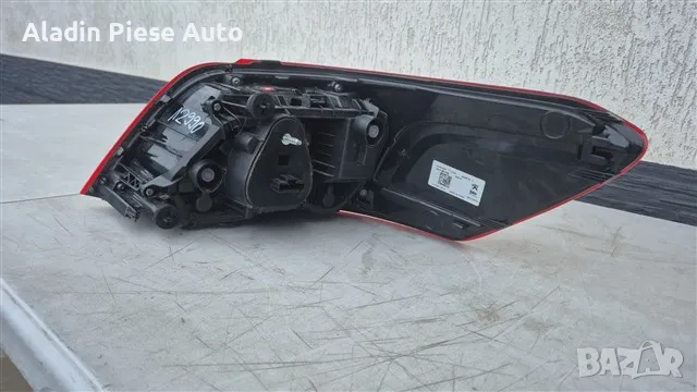 Ляв заден стоп на калника Peugeot 301 код 9817301180 , снимка 5 - Аксесоари и консумативи - 50355723