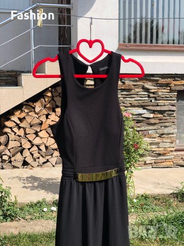 Официална черна рокля с гол гръб, снимка 2 - Рокли - 37822671