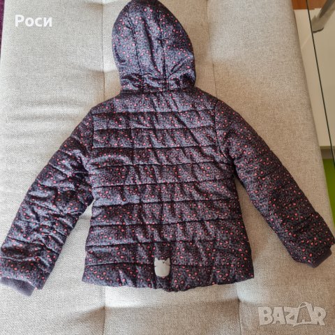 Яке, снимка 2 - Детски якета и елеци - 37605099