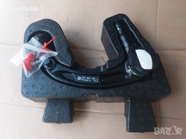 Кука за Теглич Фолксваген Поло 6 и Т крос 