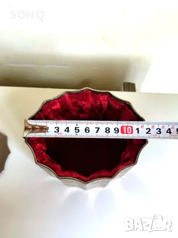 Прекрасна Стара Посребрена Кутия За Бижута-Godinger , снимка 8 - Антикварни и старинни предмети - 49640992