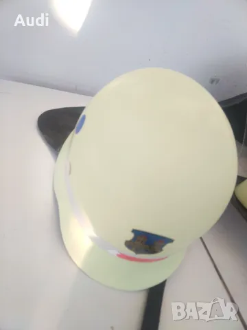 Продавам 7 броя пожарникарски каски / шлем.  Внос от Германия!  Каските са запазени/здрави.  Снимал , снимка 9 - Други ценни предмети - 48559976