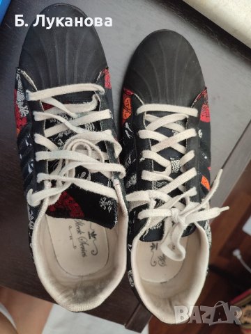 Оригинални Adidas, 38 2/3 размер , снимка 4 - Маратонки - 43113819