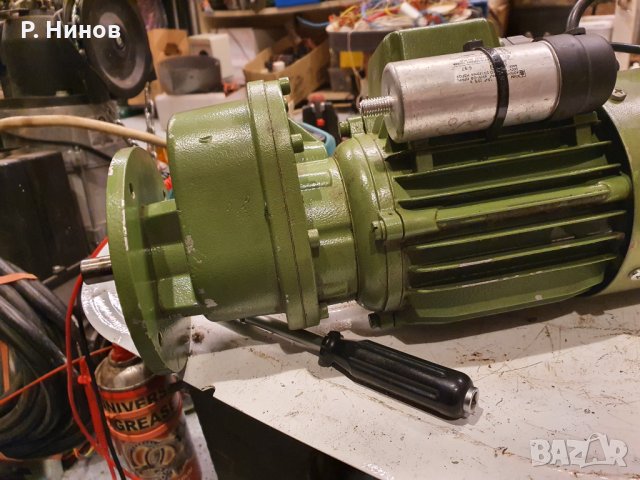 Монофазен ел.двигател/електромотор/електродвигател - с редуктор 0.37 kW 100 оборота, снимка 5 - Електродвигатели - 35100614