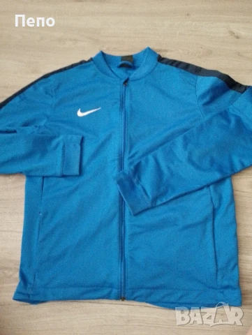 Горнище Nike, снимка 1