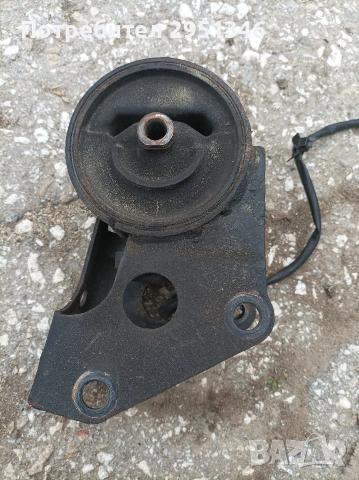 тампон двигател Нисан Мурано Nissan Murano Z50 , снимка 2 - Части - 53191329