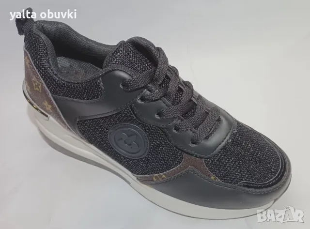 Дамски маратонки, снимка 4 - Маратонки - 47373962
