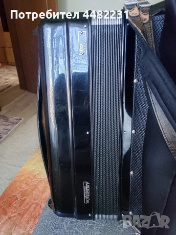 Продавам Италиански акордеон vSOPRANI RECANATI 120баса черен с куфар , снимка 12 - Акордеони - 53121448