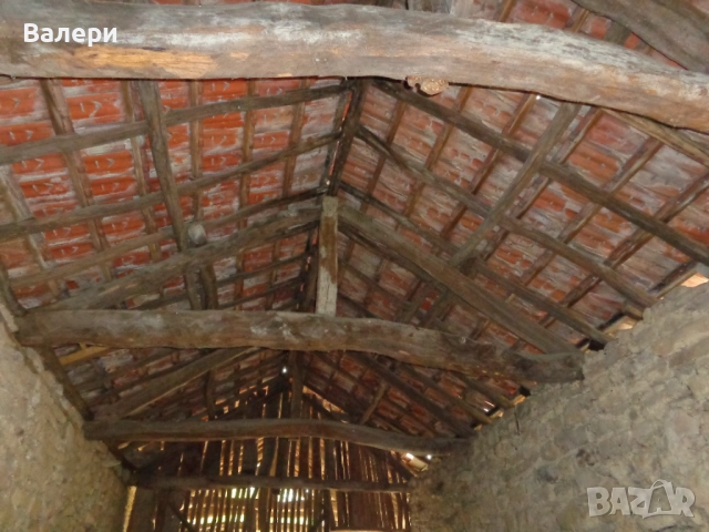 Продавам парцел в регулация с масивна плевня+ток и вода, снимка 11 - Парцели - 51548958