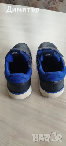 Детски маратонки Adidas, снимка 5 - Детски маратонки - 50311914