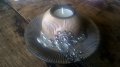 свещник с чинийка и стъклени камъчета CIRCLEWARE Decor New York, снимка 1 - Декорация за дома - 28696210