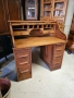 Масивно дъбово писалище в перфектно състояние, снимка 6