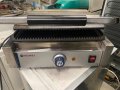 Професионален електрически тостер - грил , снимка 1 - Обзавеждане на кухня - 39321967