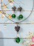  Разкошен комплект бижута в смарагдово зелено и красива основа с рози в цвят антично сребро , снимка 4