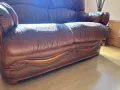 Кожени дивани 2ка и 3ка + табуретка, снимка 6