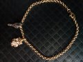 Нова златна гривна с висулки ключ и бухалче, снимка 2
