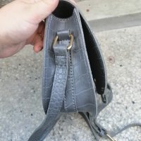 Нова чанта сива, снимка 3 - Чанти - 42976689
