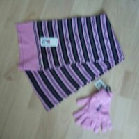 Нов комплект Fila шал и ръкавици , снимка 12 - Шапки, шалове и ръкавици - 27434273