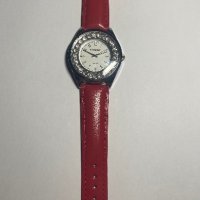 ЧИСТО НОВ Дамски часовник Present отлично работещ идеален за подарък естествена кожа, снимка 4 - Дамски - 43750707