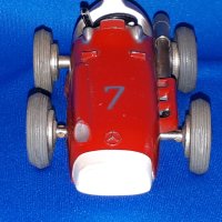 Schuco Mercedes micro racer 1043 D.M.G.M. Made in Western Germany ламаринена механична играчка, снимка 6 - Колекции - 43855349