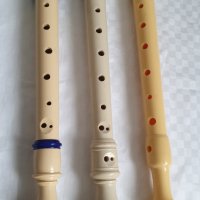 Три броя пластмасови флейти, снимка 3 - Духови инструменти - 43640157