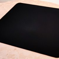 Razer Sphex V3 Large Gaming mouse pad, 450 mm x 400 mm x 0.4 mm геймърски пад Рейзър, снимка 3 - Джойстици и геймпадове - 40855599