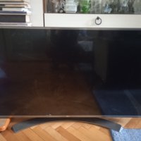 Много голям телевизор TV LG 49UH668V (счупен екран, платките работят), снимка 1 - Телевизори - 43613228