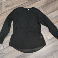 Продавам дамска блуза, снимка 1 - Блузи с дълъг ръкав и пуловери - 32491311