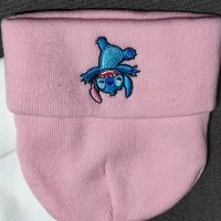 Нова зимна шапка Лило и Стич Lilo and Stitch , снимка 2 - Шапки, шалове и ръкавици - 43804627