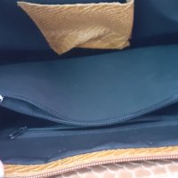 Дамска чанта от естествена кожа, снимка 4 - Чанти - 39221632