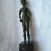 Бронзова статуетка на Богиня – Майка 20 см сувенир , снимка 3 - Антикварни и старинни предмети - 43761701