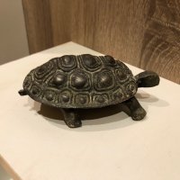 Руска метална костенурка-пепелник, снимка 1 - Колекции - 44020512