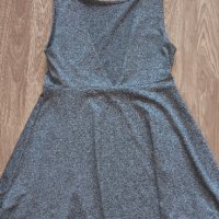 Сива къса рокля H&M, снимка 2 - Рокли - 33630235