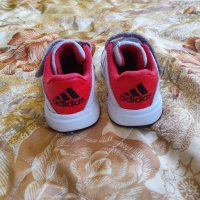 Маратонки adidas, снимка 1 - Детски маратонки - 36842289