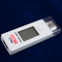 USB измервател за ток и напрежение UNI-T, немски,  Германия, снимка 2 - USB кабели - 28297865