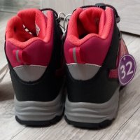 Нови топли спортни обувки за момиче, н.32, снимка 3 - Детски обувки - 43205534