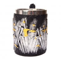 Код 94135 Стилна чаша от полирезин и метал с релефни декорации - герои и мечове, снимка 2 - Чаши - 37022214
