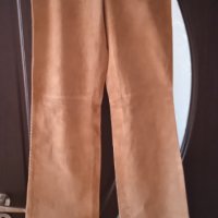 Дамски велурен панталон, снимка 2 - Панталони - 43199472