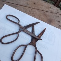 Стара кована ножица, снимка 4 - Антикварни и старинни предмети - 39233762