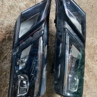 Комплект оригинални фарове за Skodа Octavia 3 Face LED 2017-2020 година., снимка 1 - Аксесоари и консумативи - 43215811