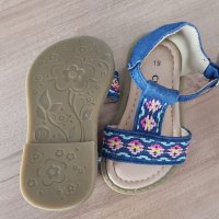 Бебешки дъкови сандали Creeks 19 номер, снимка 4 - Бебешки обувки - 38037577