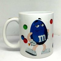 Керамична цветна детска чаша M&M, снимка 3 - Други стоки за дома - 27988424