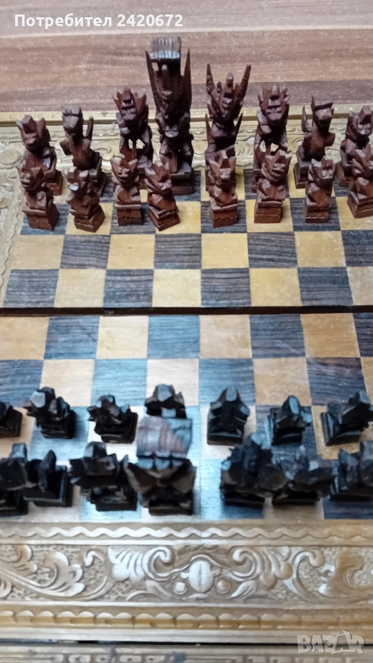 уникат на шах и табла дърворезбовани, снимка 1