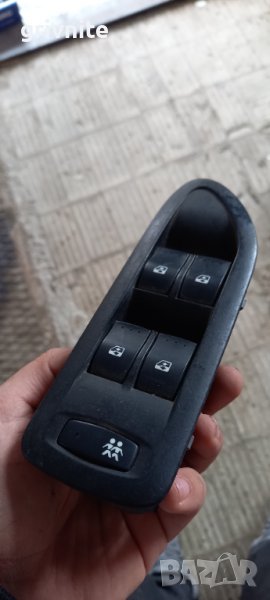 Бутони ел. стъкла Renault Laguna II, снимка 1