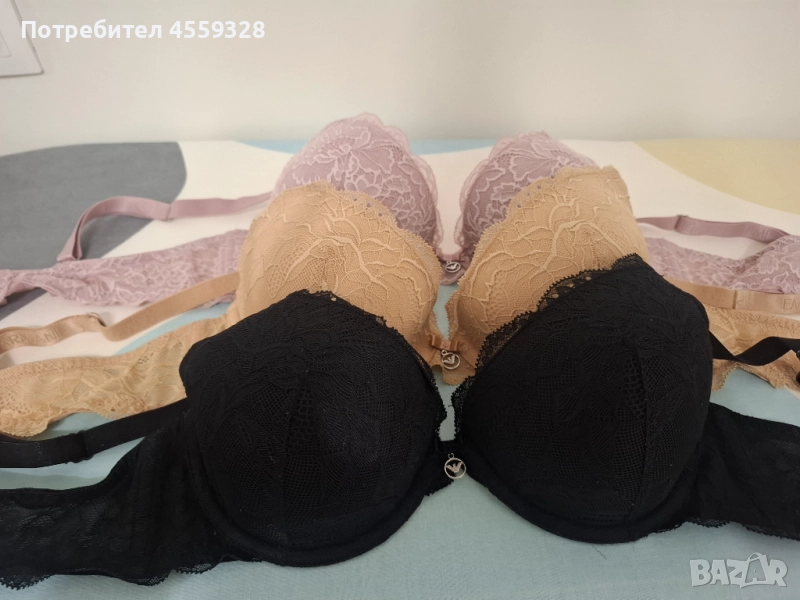  Сутиени EMPORIO ARMANI 85B - обявената цена е общо за трите сутиена или 1 за 50лв., снимка 1